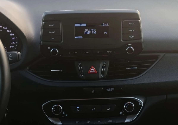 Hyundai I30 cena 72900 przebieg: 14725, rok produkcji 2022 z Swarzędz małe 211